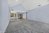 10 Robbers Row - Photo 12