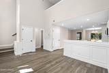 544 Royal Road - Photo 11