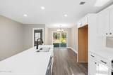 544 Royal Road - Photo 15