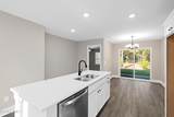 544 Royal Road - Photo 16