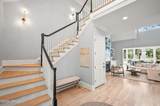 229 De La Gaye Point - Photo 12