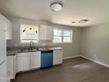 1605 Clinton Street - Photo 6