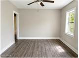 402 Ellis Street - Photo 2