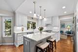 718 Island Circle - Photo 15