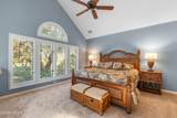 718 Island Circle - Photo 17