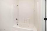 828 Paris Avenue - Photo 20