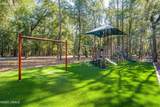 324 De La Gaye Point - Photo 8