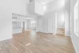 194 Standing Oaks Drive - Photo 8