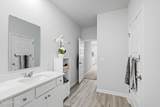 271 Hiatus Court - Photo 17