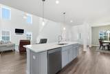 284 Sergeant Jasper Circle - Photo 11