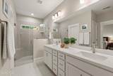 23 Middle Island Street - Photo 15