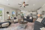 23 Middle Island Street - Photo 5