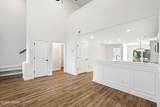 605 Royal Road - Photo 6