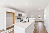 605 Royal Road - Photo 9