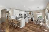 17 Sassafras - Photo 3