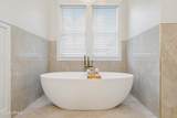 8 Old Oak Road - Photo 47