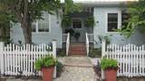 906 10th Street - Photo 1