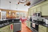 8 River Drive - Photo 32