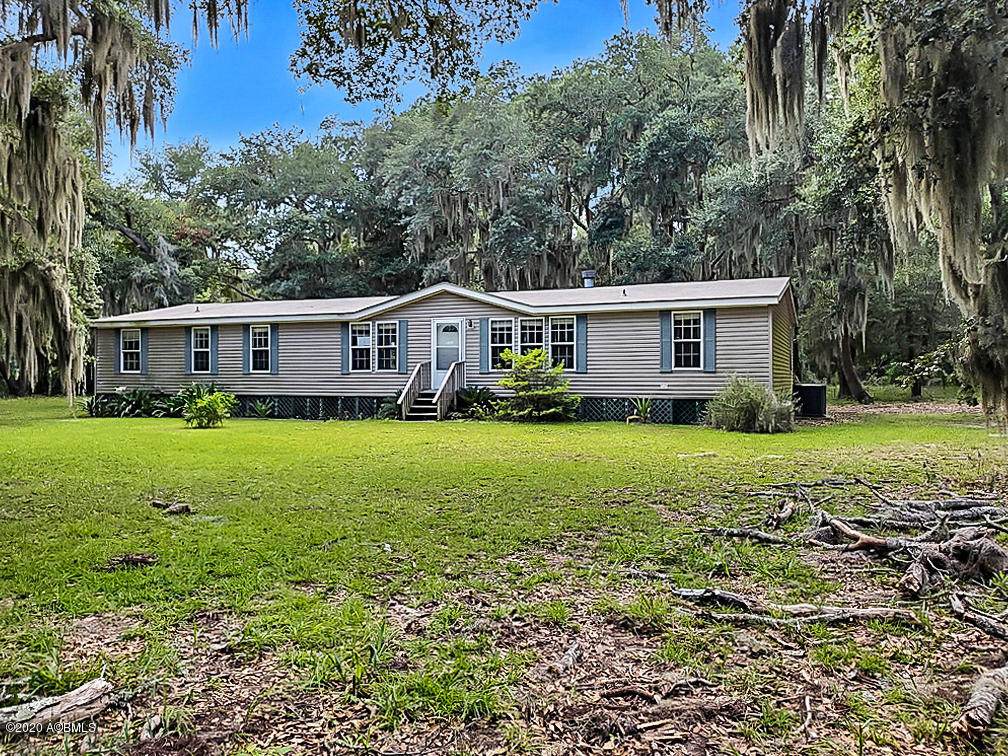 136 Saxonville Road - Photo 1