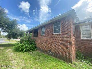 807 West Street - Photo 1