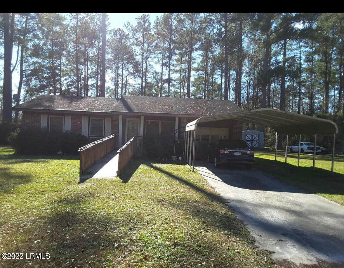 385 Charles Street - Photo 1