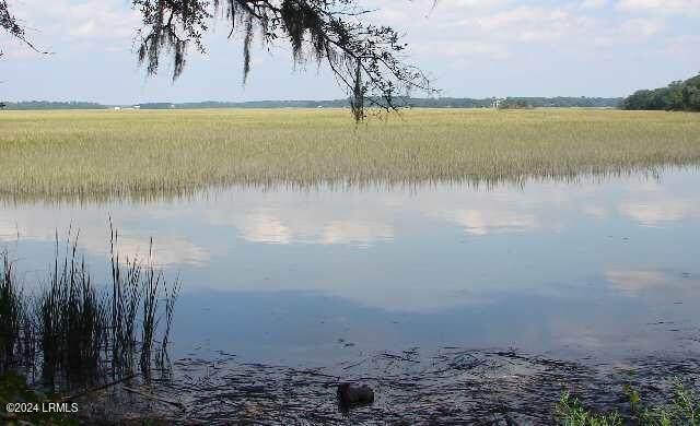https://bt-photos.global.ssl.fastly.net/beaufortsc/1280_boomver_1_187551-2.jpg
