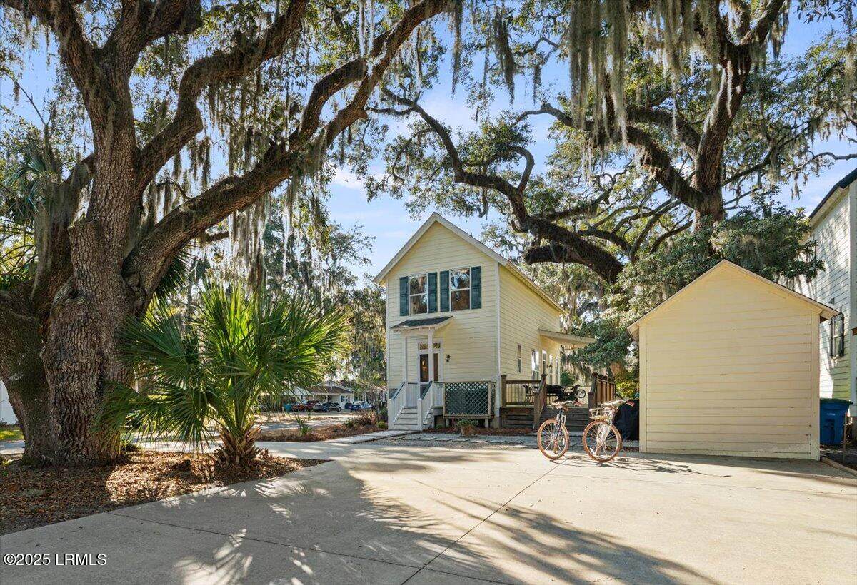 https://bt-photos.global.ssl.fastly.net/beaufortsc/orig_boomver_1_189009-2.jpg