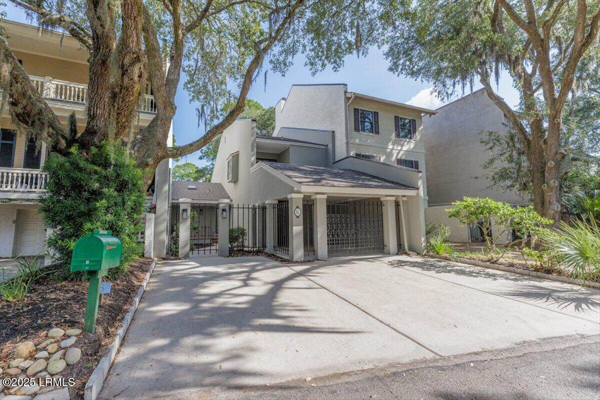6 Mizzenmast Court - Photo 1