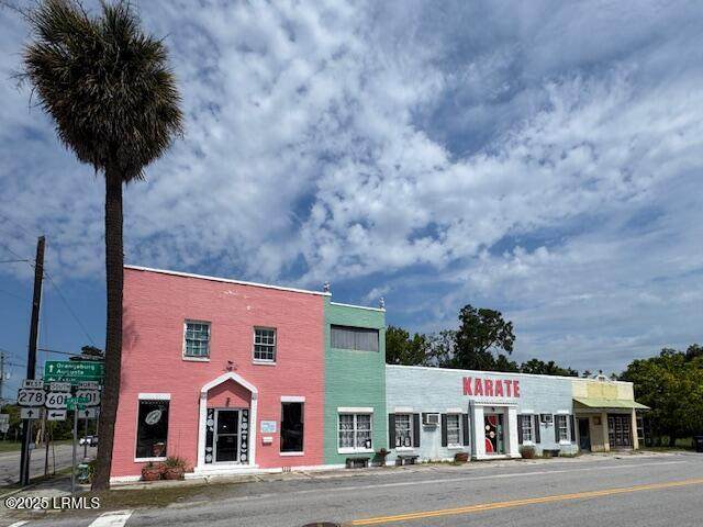 310 1st Street - Photo 1