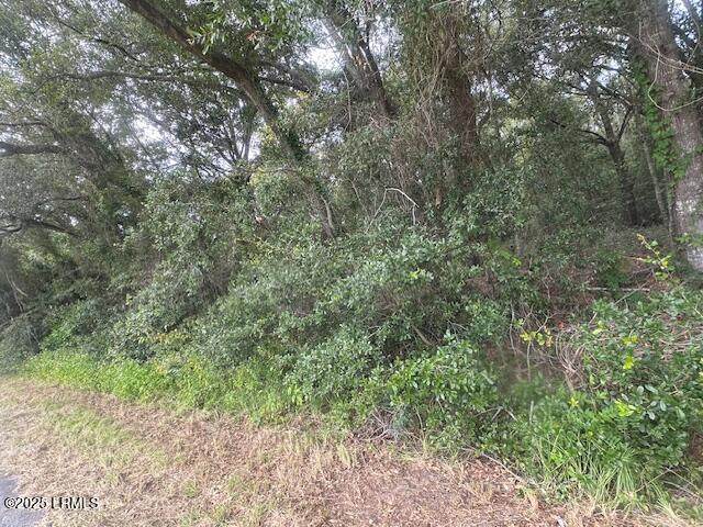 https://bt-photos.global.ssl.fastly.net/beaufortsc/orig_boomver_1_192548-2.jpg