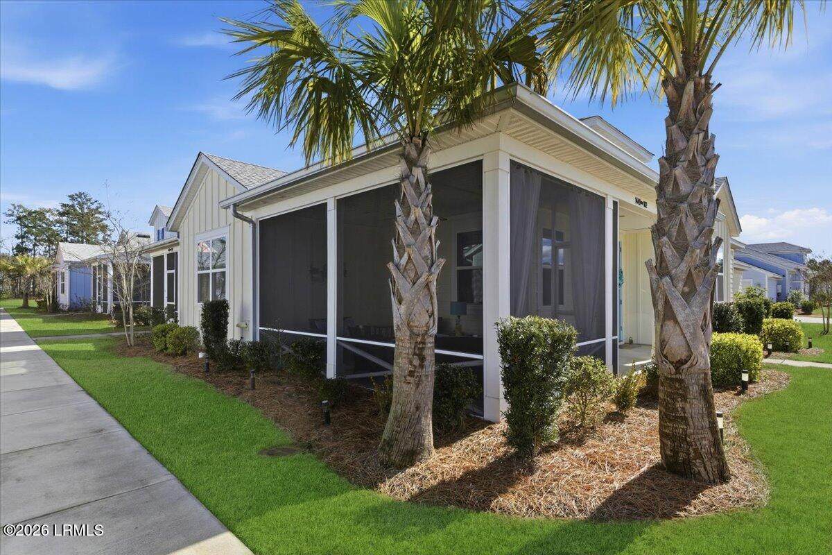 1449 Shoreside Drive - Photo 1