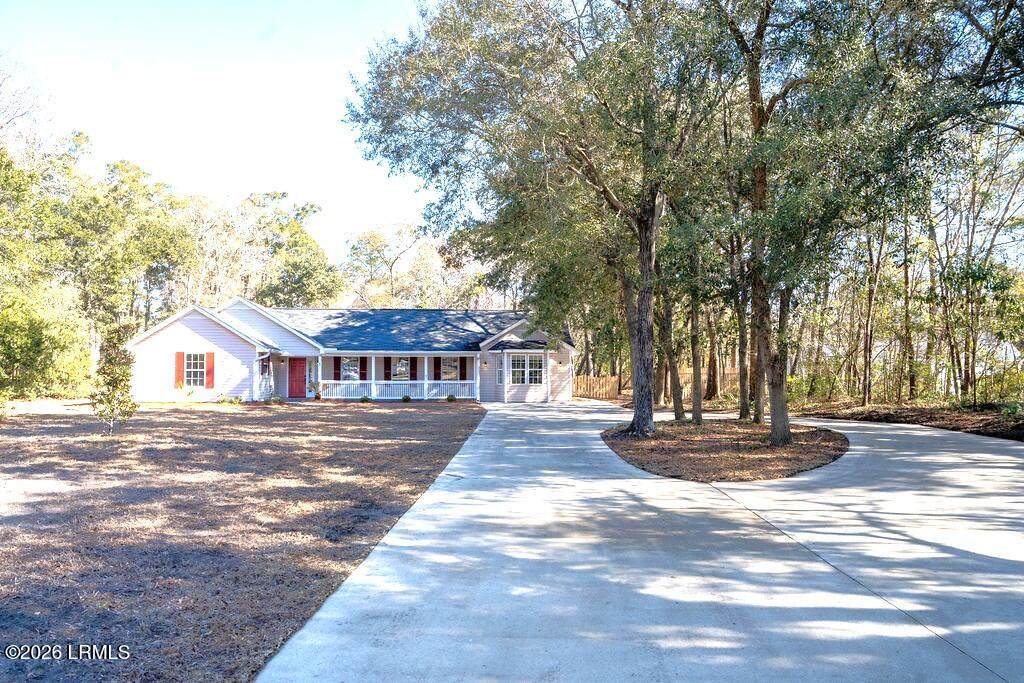 https://bt-photos.global.ssl.fastly.net/beaufortsc/orig_boomver_1_195281-2.jpg