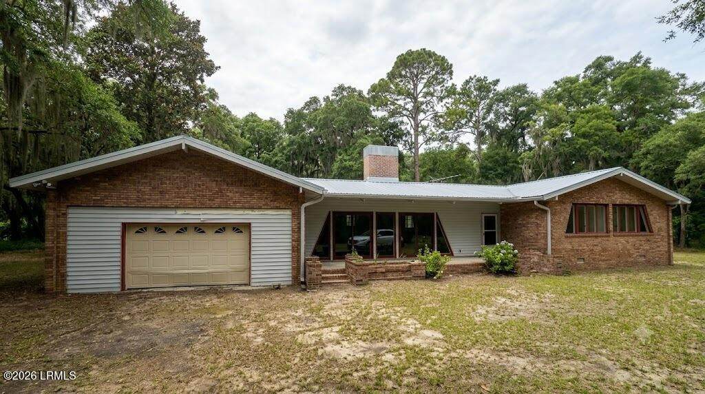 21 Gateway Lane - Photo 1