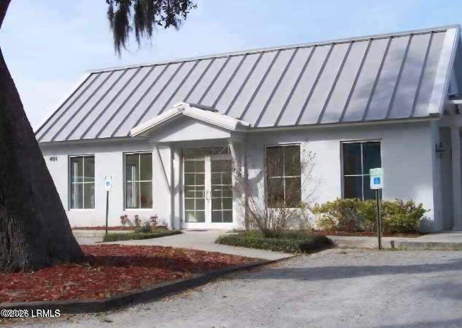 https://bt-photos.global.ssl.fastly.net/beaufortsc/orig_boomver_1_197315-2.jpg