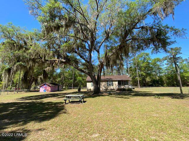 https://bt-photos.global.ssl.fastly.net/beaufortsc/orig_boomver_1_197496-2.jpg