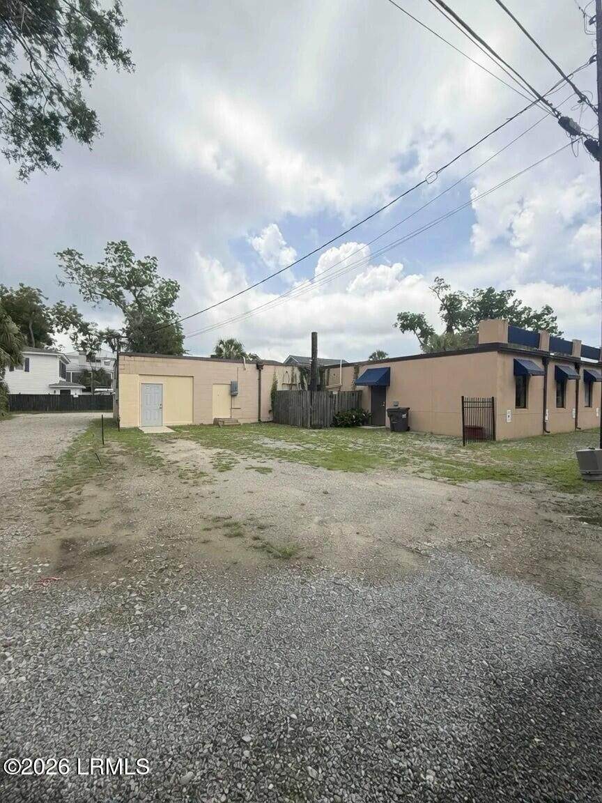 https://bt-photos.global.ssl.fastly.net/beaufortsc/orig_boomver_1_197625-2.jpg