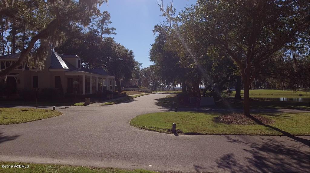 22 Treadlands - Photo 1