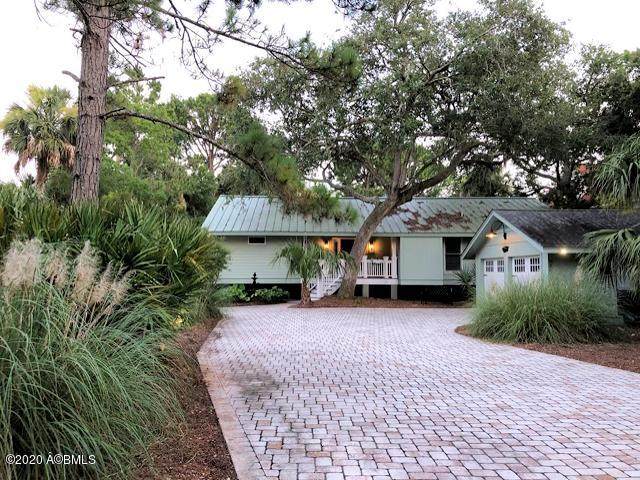525 Remora Drive - Photo 1