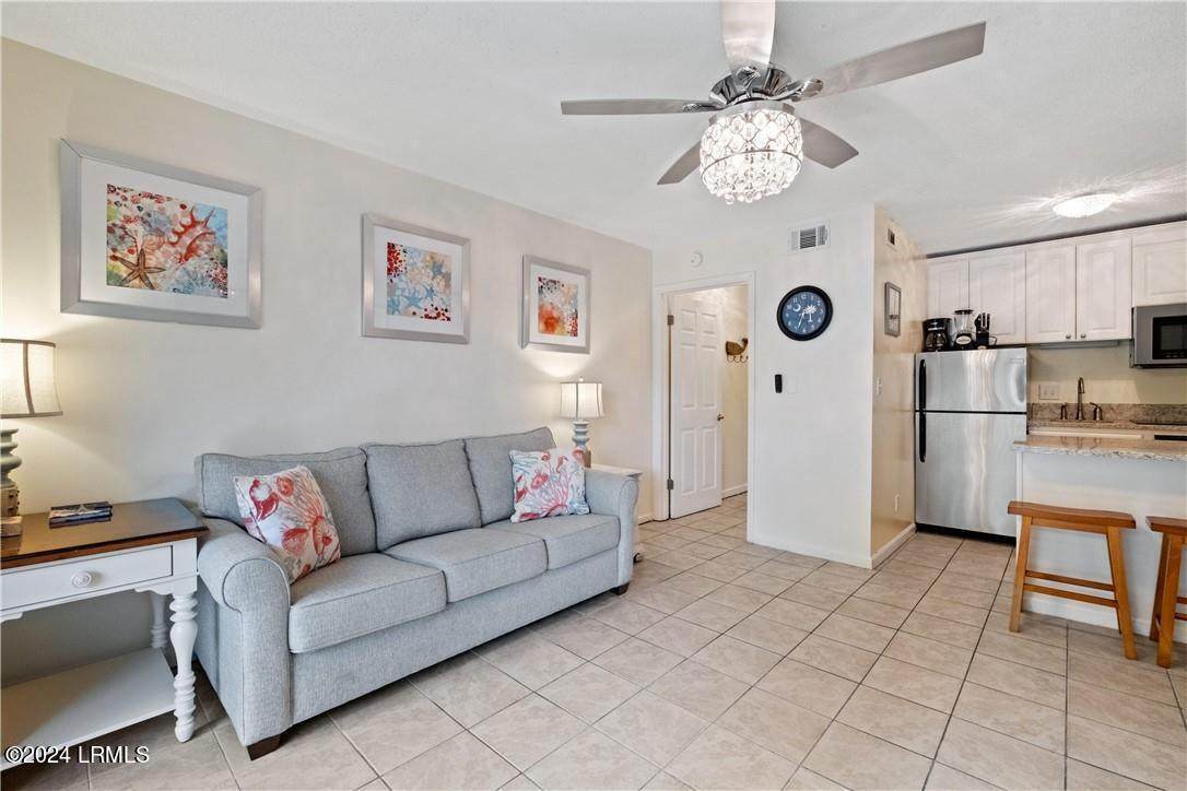4 Forest Beach Drive - Photo 1