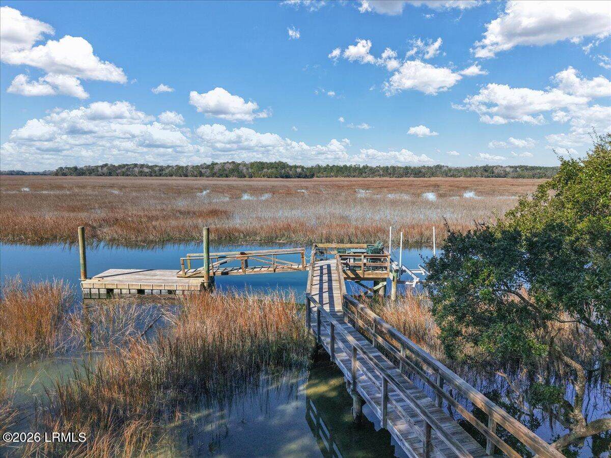 https://bt-photos.global.ssl.fastly.net/beaufortsc/orig_boomver_2_194574-2.jpg