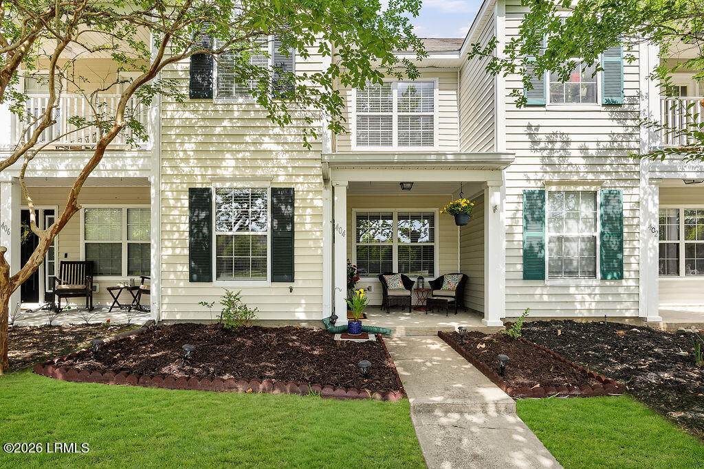404 Park Side Way - Photo 1