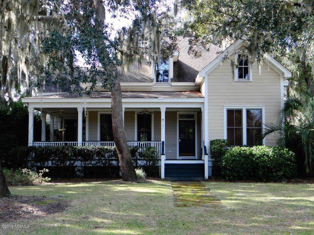 107 Coosaw Club Drive - Photo 1