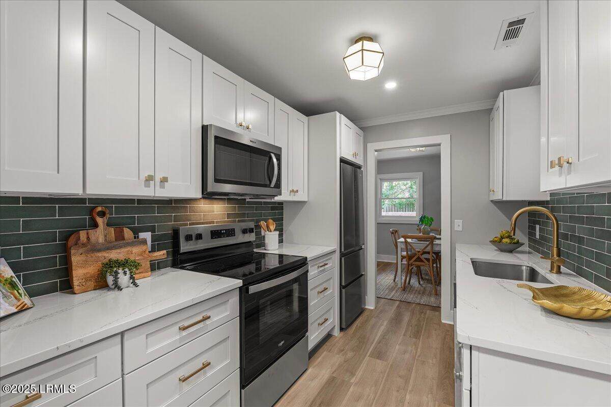 615 Linton Lane - Photo 1