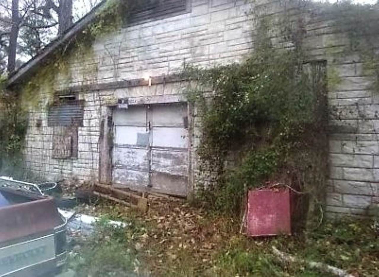 2505 Main St. - Photo 1