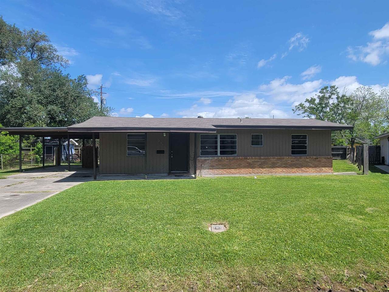 235 Clover St. - Photo 1