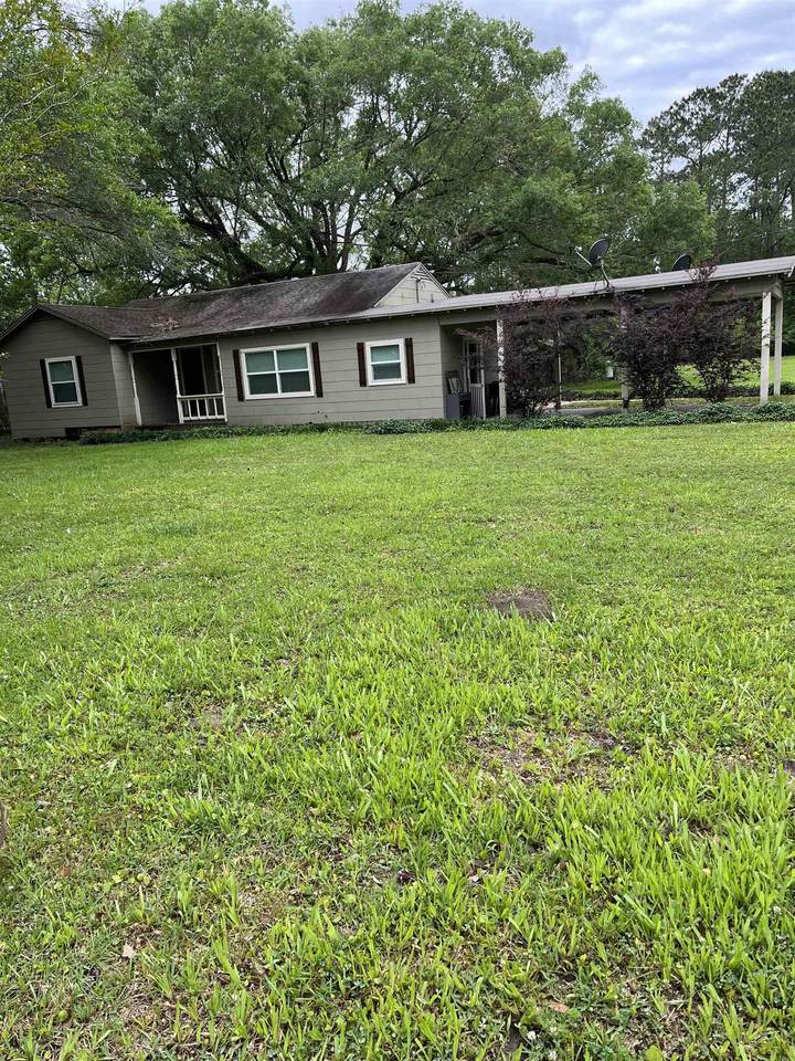 14366 Boondocks Rd - Photo 1