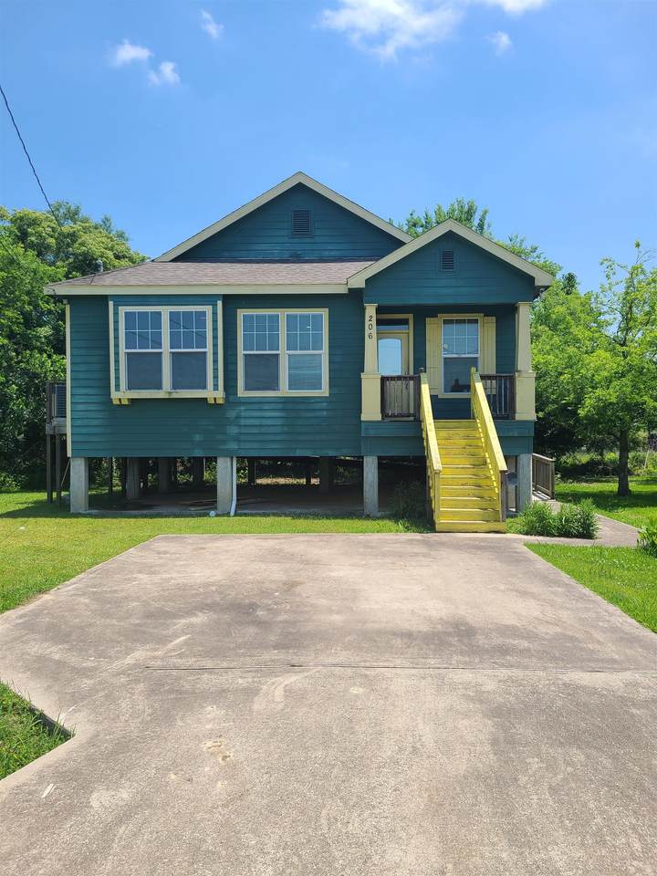 206 12th St. - Photo 1