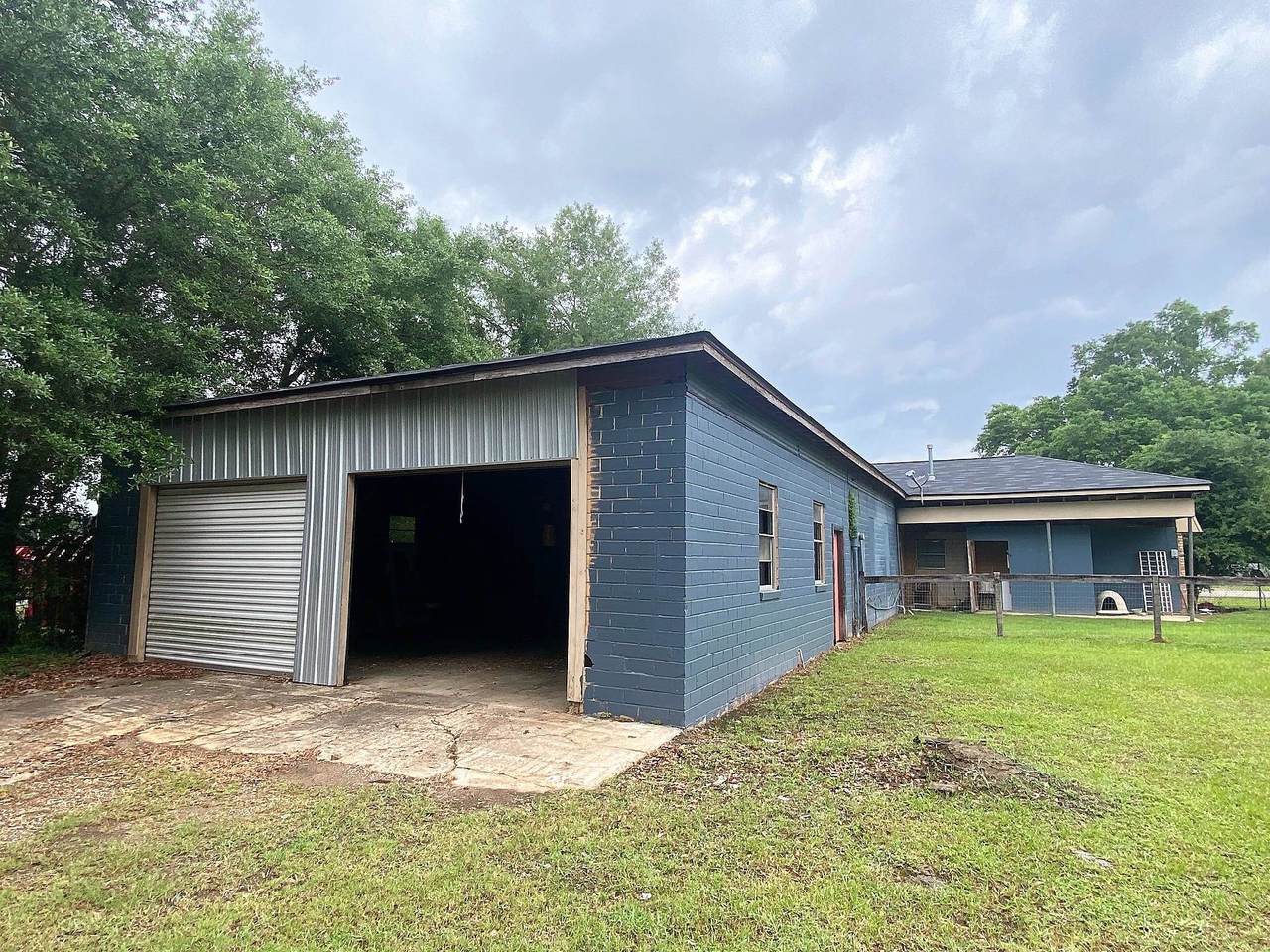 210 County Road 741 - Photo 1