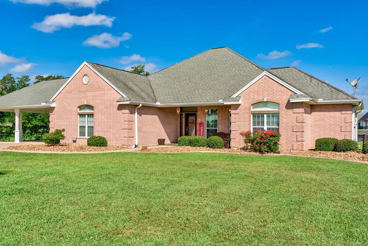 500 Country Lane - Photo 1