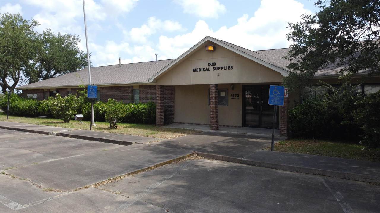 4173 39th - Photo 1